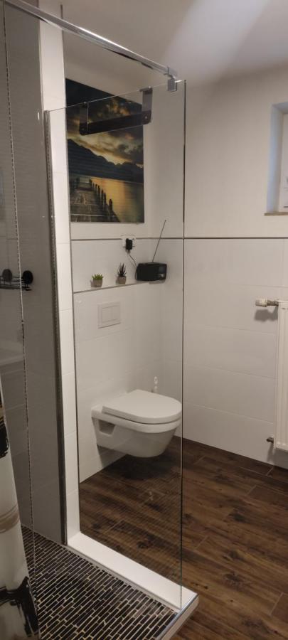 Ferienwohnung Jobst - Ruhig mit Blick ins Grüne Nittenau Exterior foto